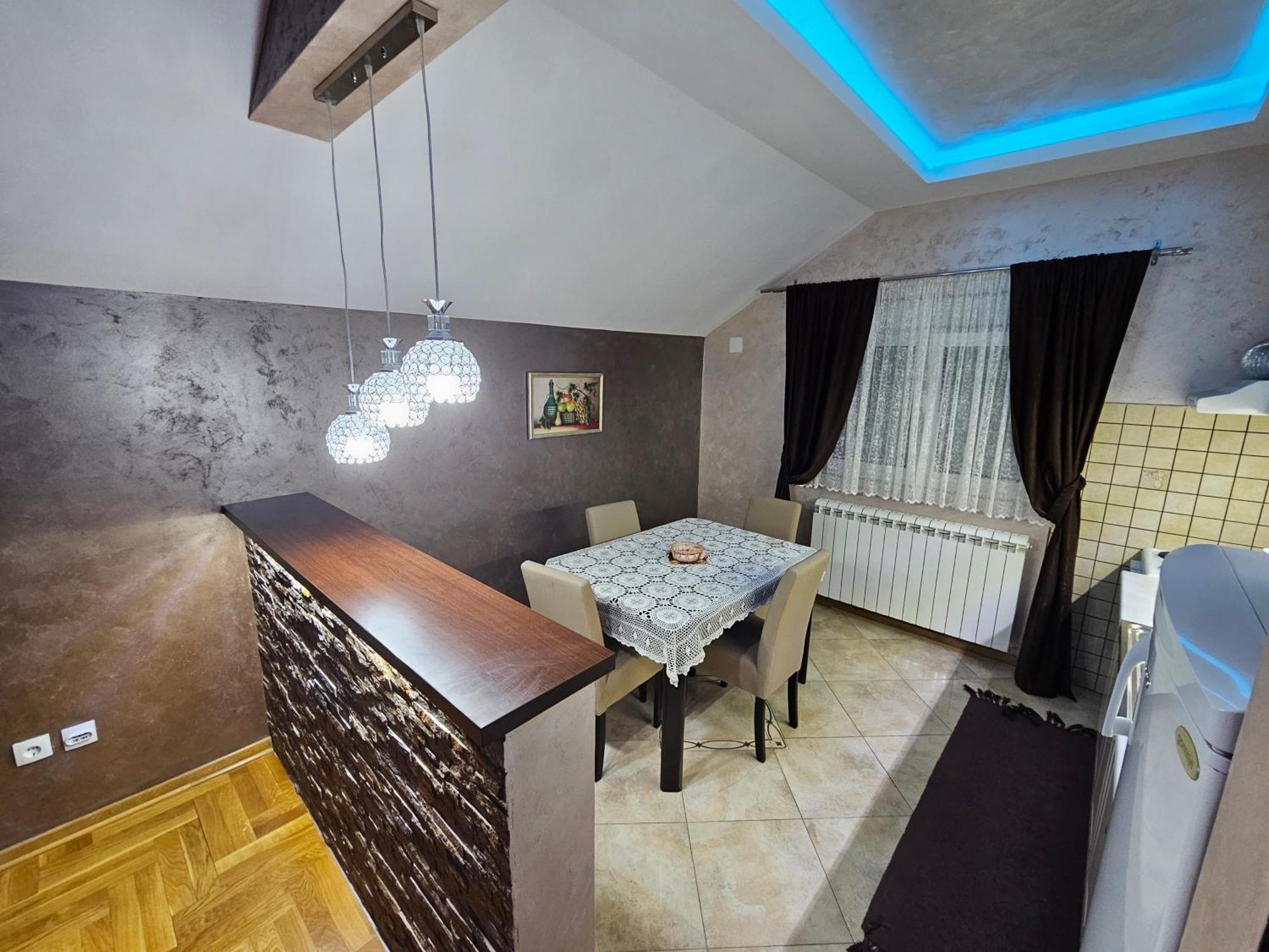 Luxury Апартамент *